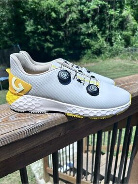 G/FORE Men's G/DRIVE Spikeless Golf Shoes in Grey/ Yellow size 11